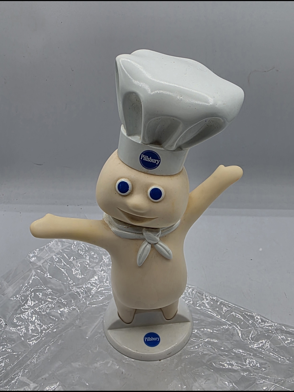 Pillsbury Doughboy Hands Up Vinyl W/Stand Swivel Head 2008.